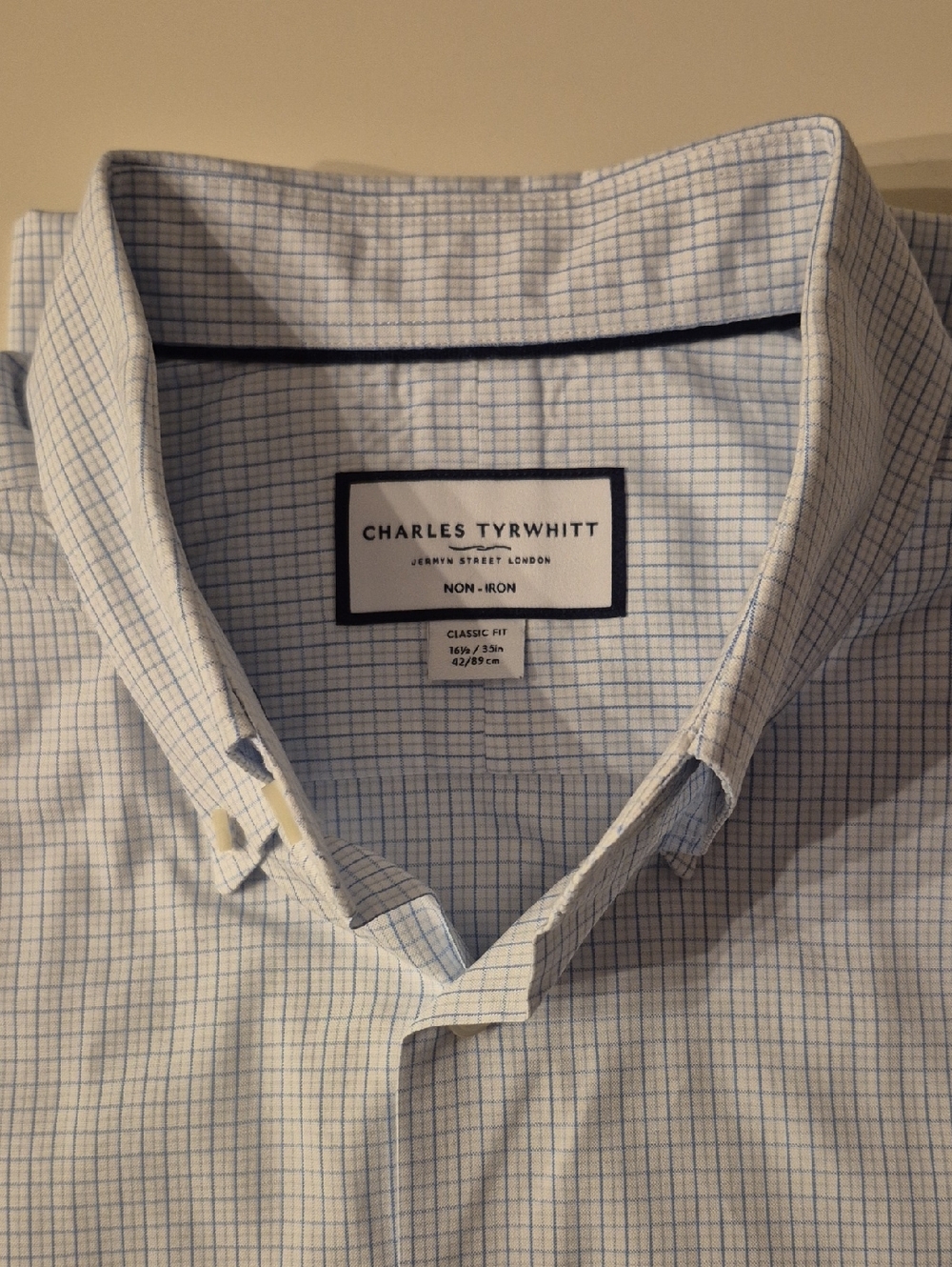 Charles Tyrwhitt Light Blue Windowpane Dress Shirt - CLASSIC - 16.5 NECK - Picture 2 of 11